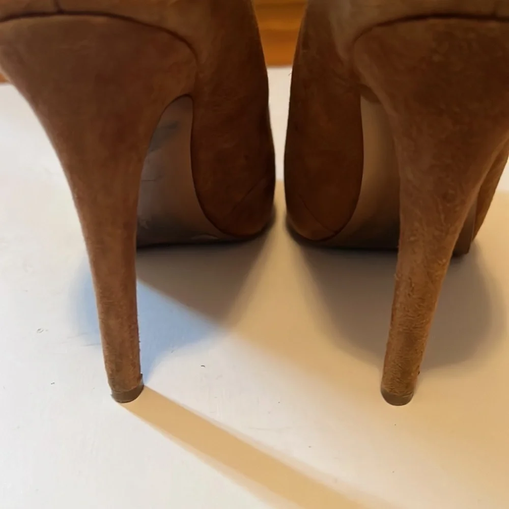 BCBGeneration Brown Suede Heels Women's Size 8.5 - Picture 6 of 10